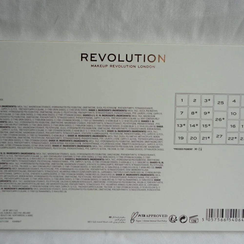 Makeup Revolution Creator Revolution Limitless Eyeshadow Palette Royal Colour